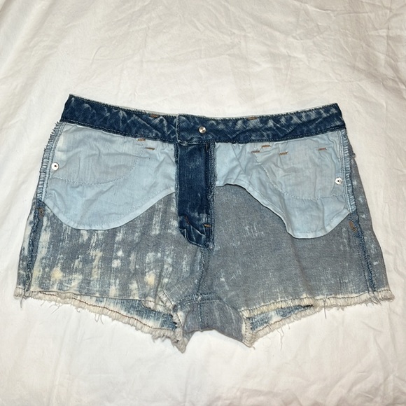 NWOT Mossimo High-Rise Faded Denim Stars & Stripes Shorts Size 5 - Picture 6 of 9